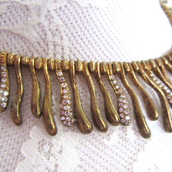 Fringed brass & rhinestone necklace choker - Picture 5 of 9